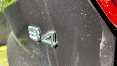 Volvo Xc40 2.0 B4P R DESIGN Pro 5dr Auto Petrol Estate